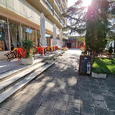 Gorna Banya מלון