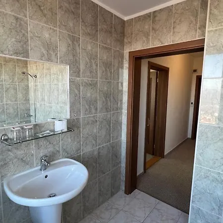 Gorna Banya 3*